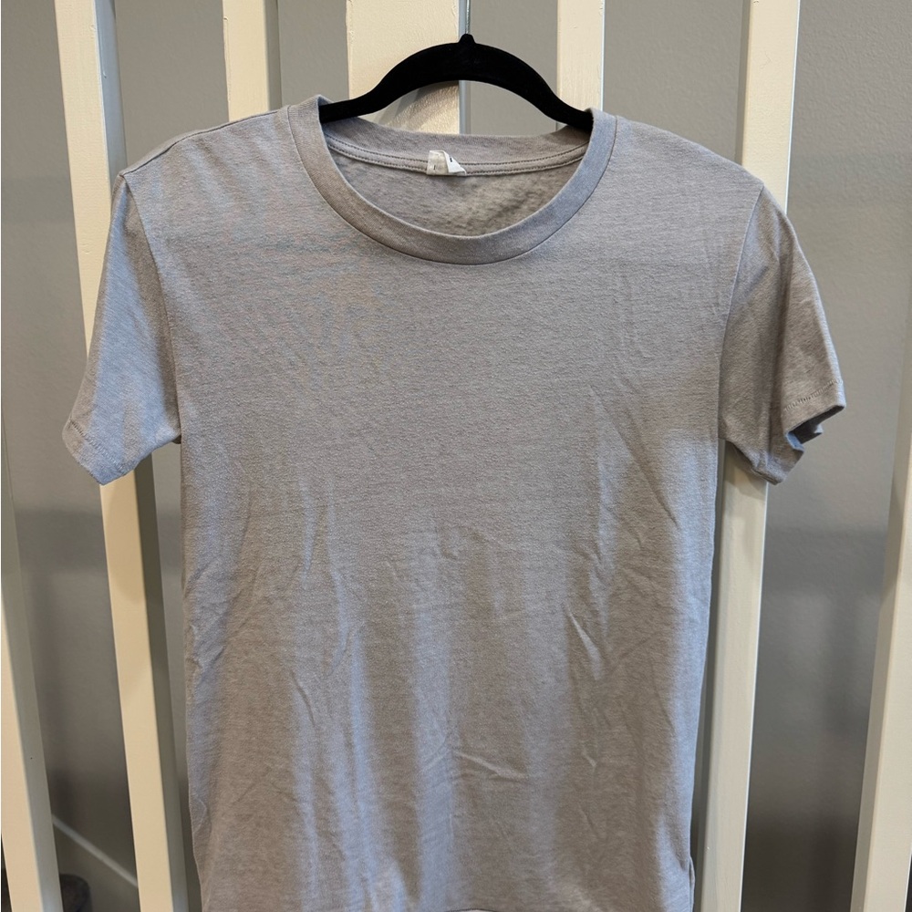 Aritzia Wilfred Free Gray Short Sleeve Slub Crew Neck Tee